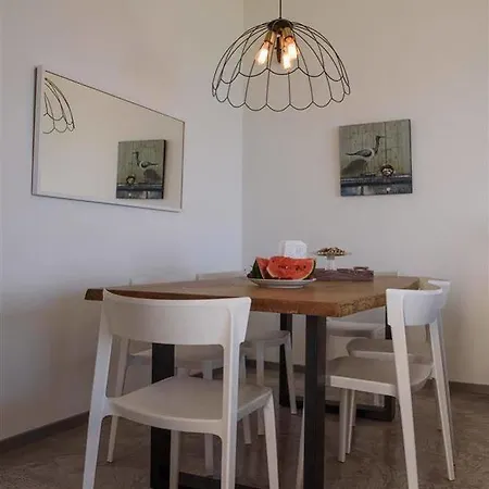 Alia דירה קוקינוס פירגוס